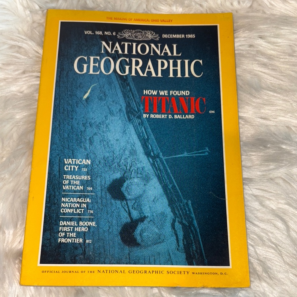 National Geographic December 1985 Issue